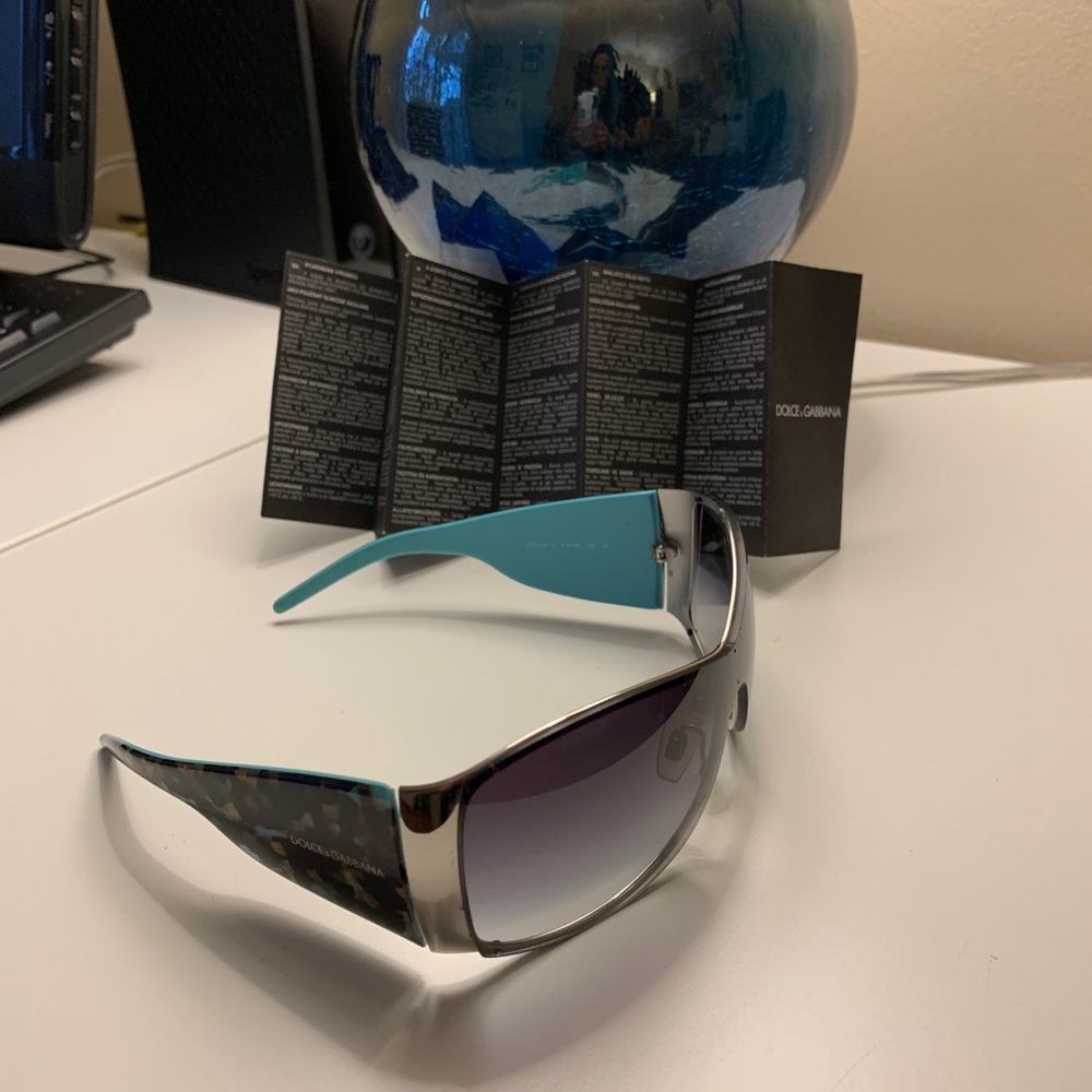 Dolce And Gabbana Sunglasses - Picture 6 of 6